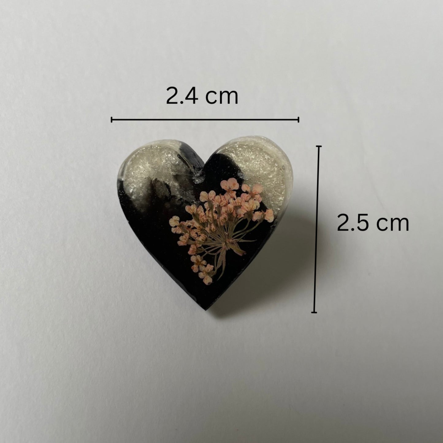 Dual Shade floral heart earrings