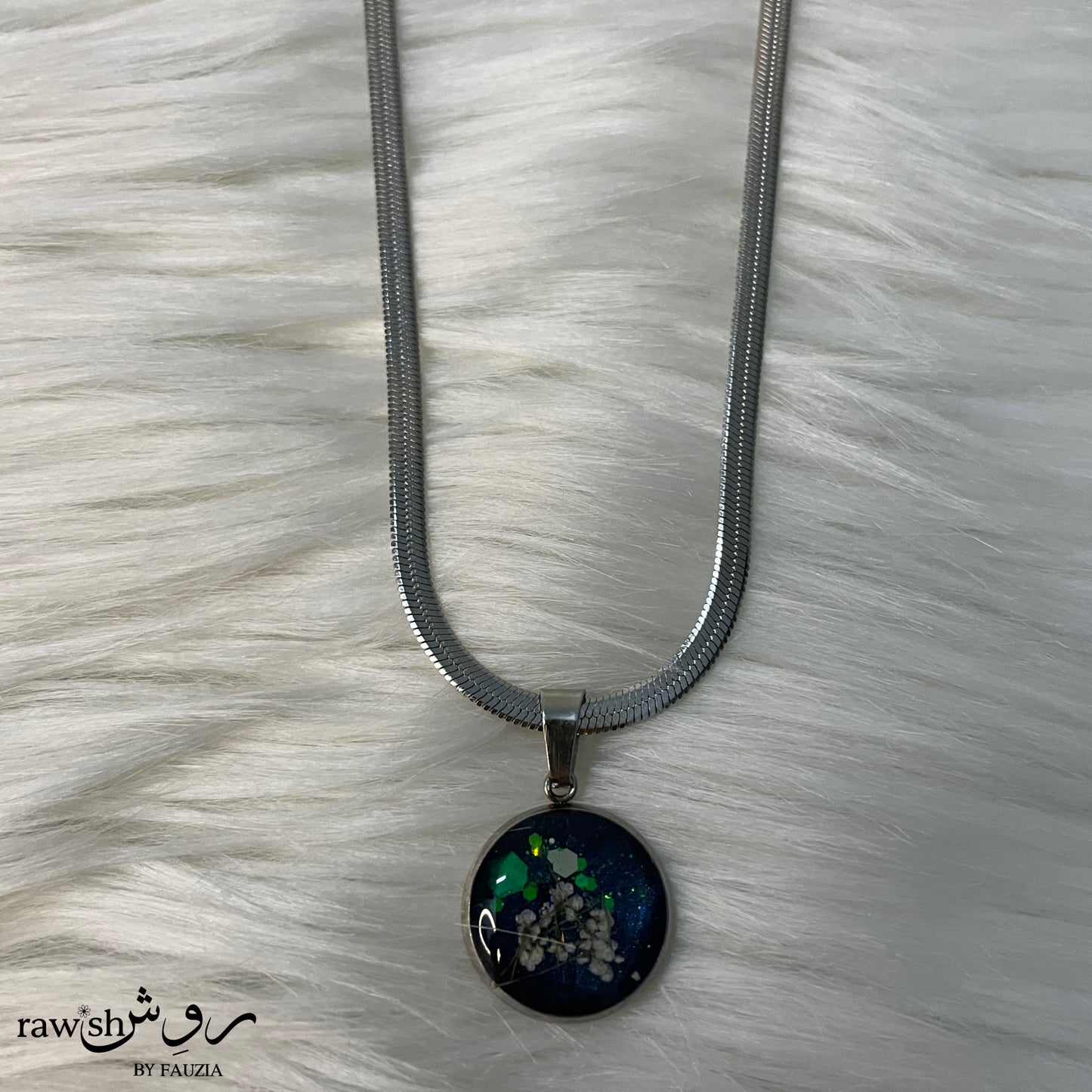 Classic Deep blue floral Pendants