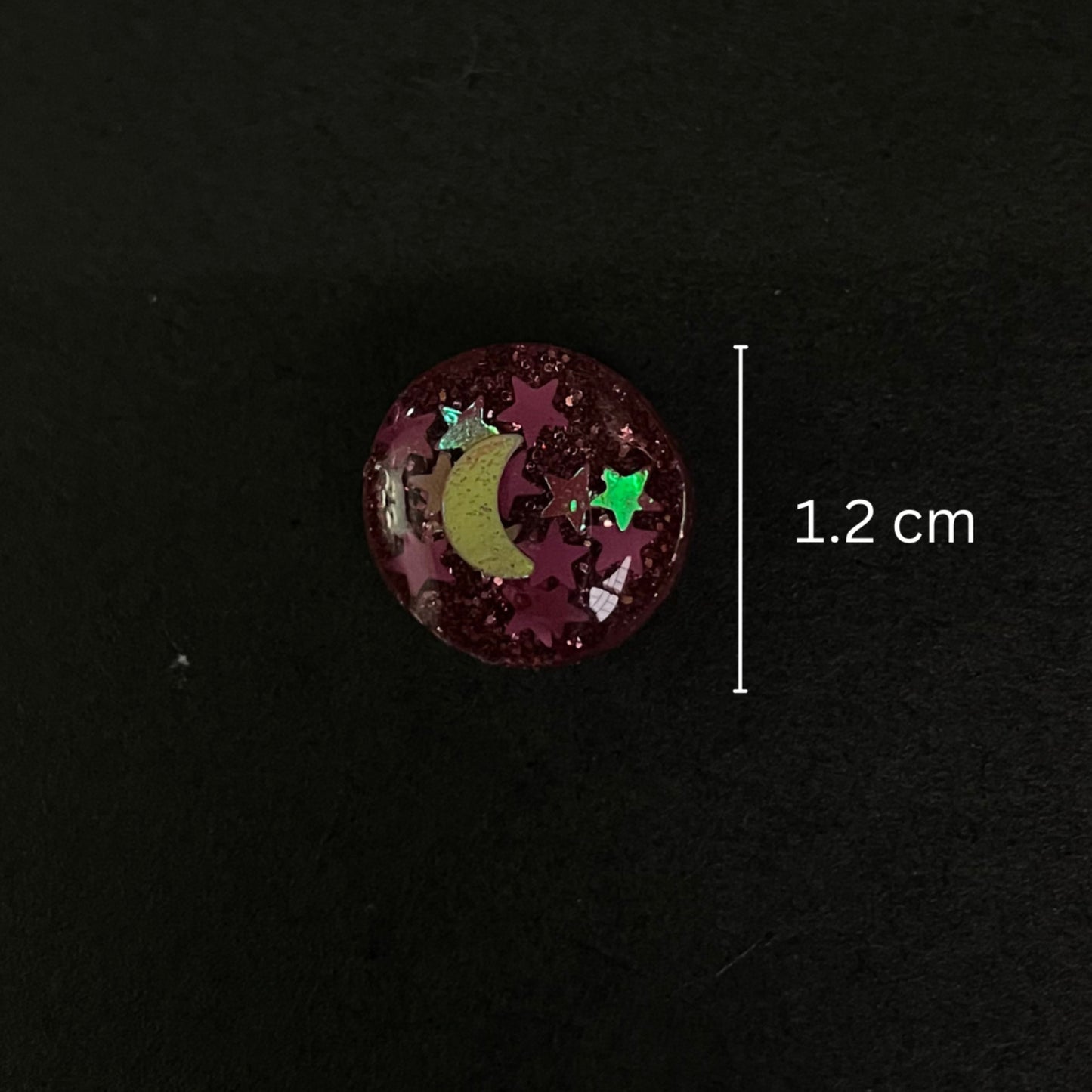 Starry Pink round studs