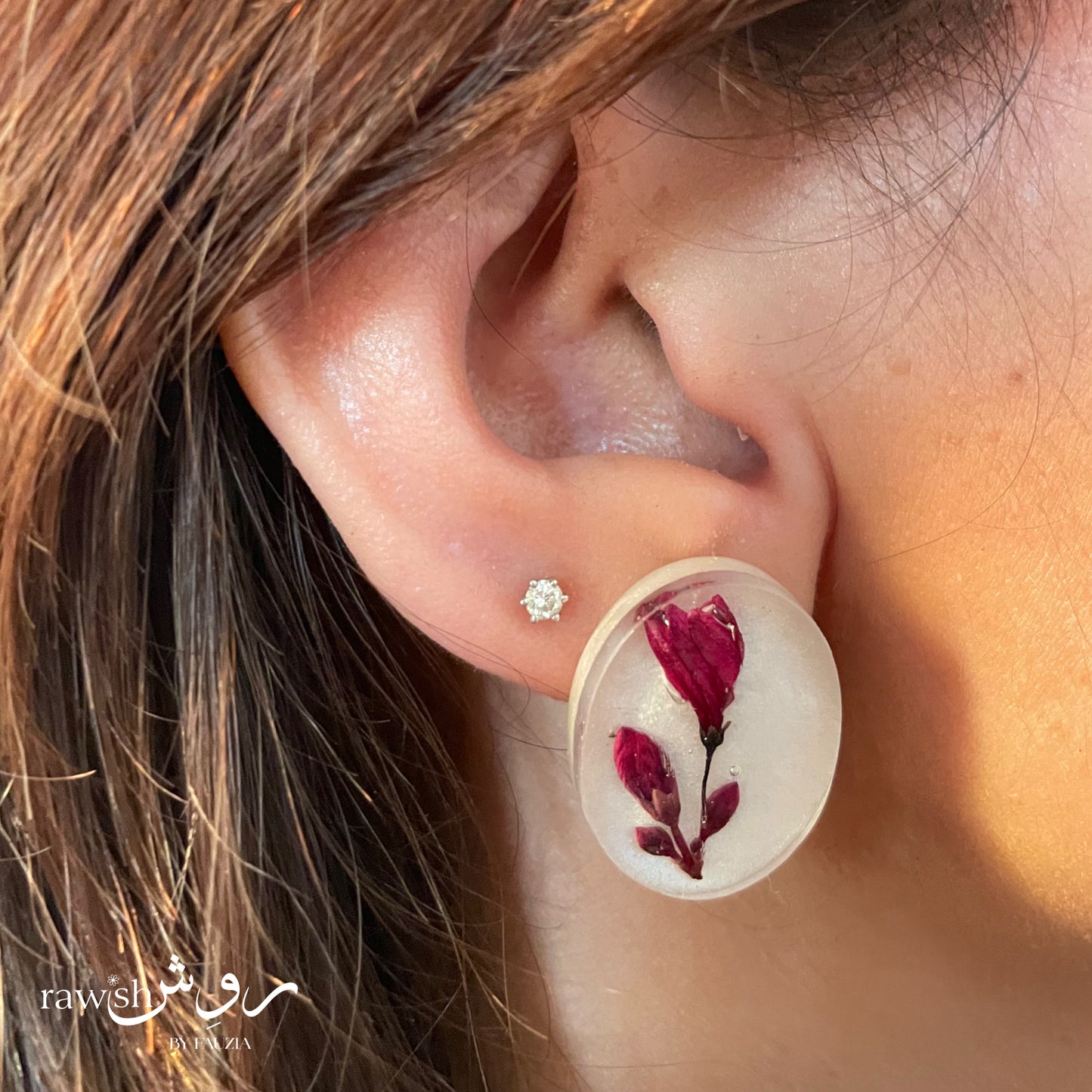 Pearl White Floral Oval Earrings