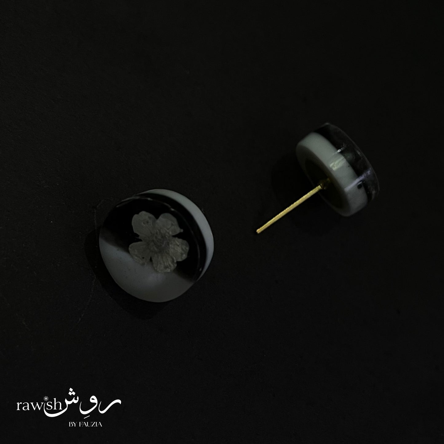 Dual shade floral round studs