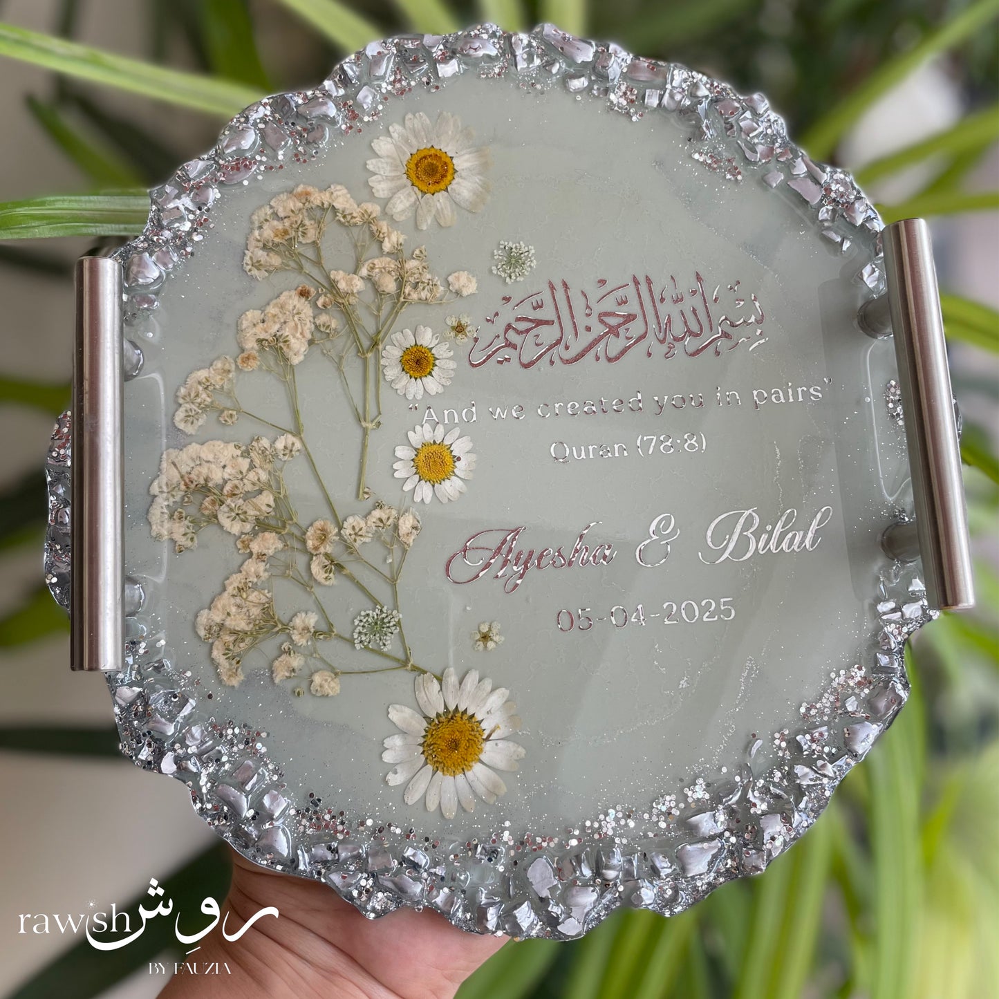 Customizable Engagement Tray