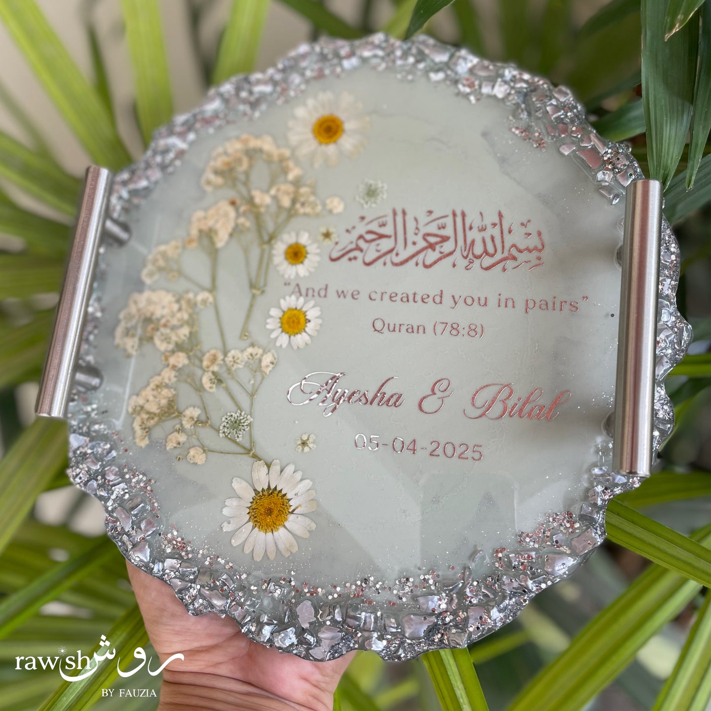 Customizable Engagement Tray