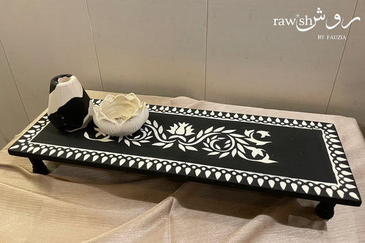 Black and White Riser Tray