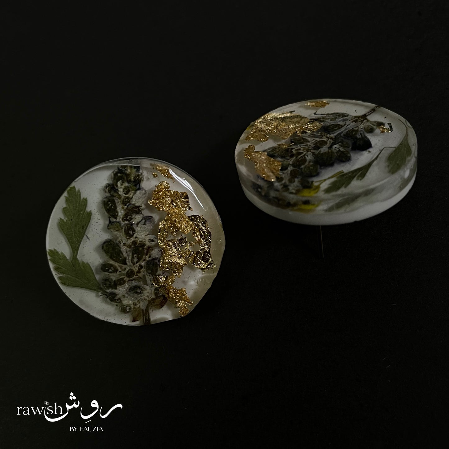 White round floral earrings