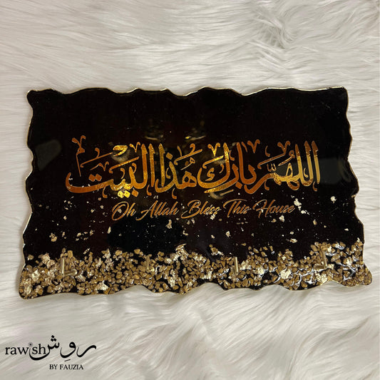 Black and Gold Resin Key Holder
