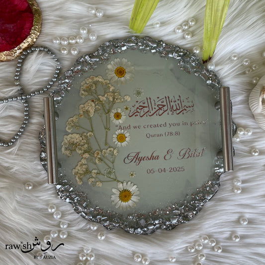 Customizable Engagement Tray