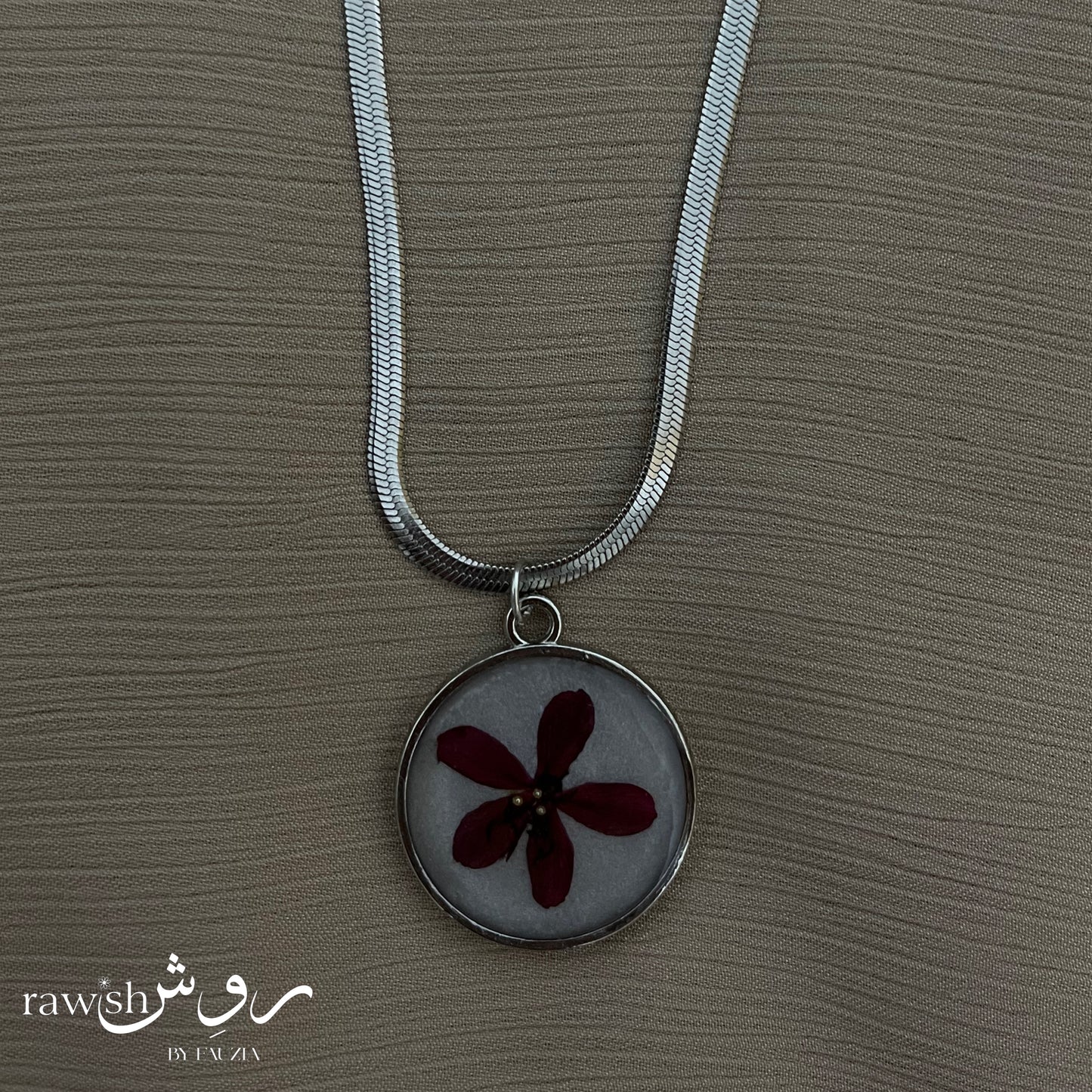 Classic Pearl White Round Floral Pendant