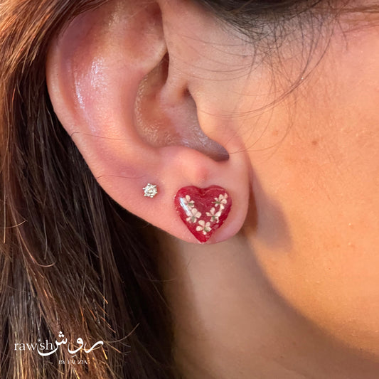 Red mini Floral heart studs