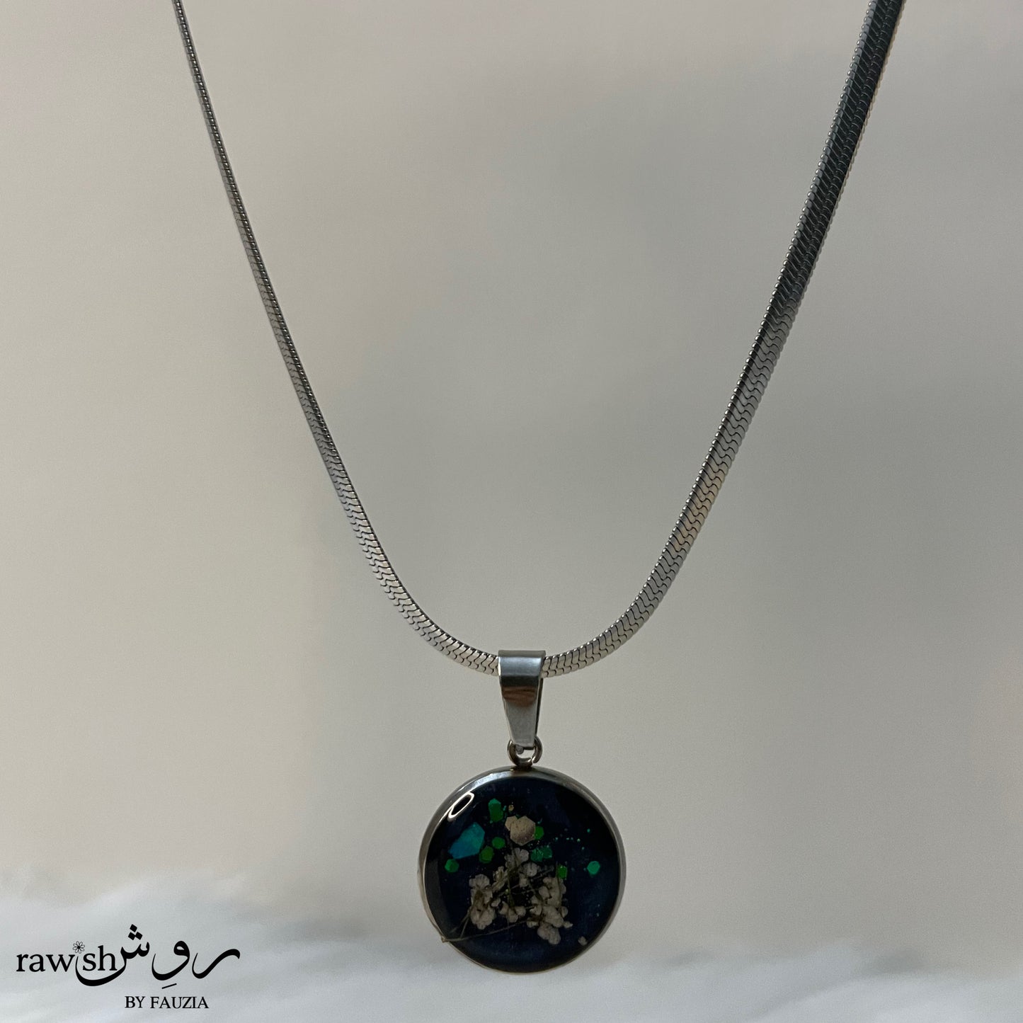 Classic Deep blue floral Pendants