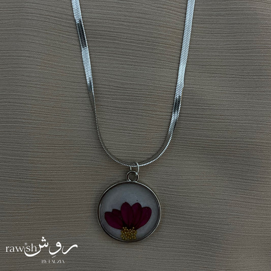 Pearl White Petal - Round Floral Pendant