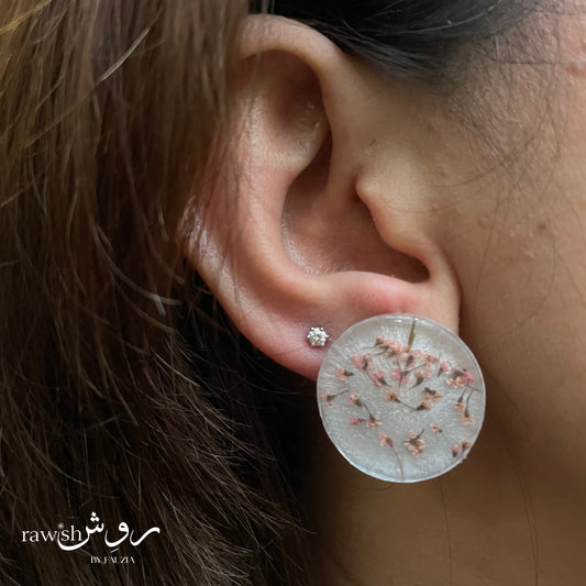 Off-White Floral round earrings
